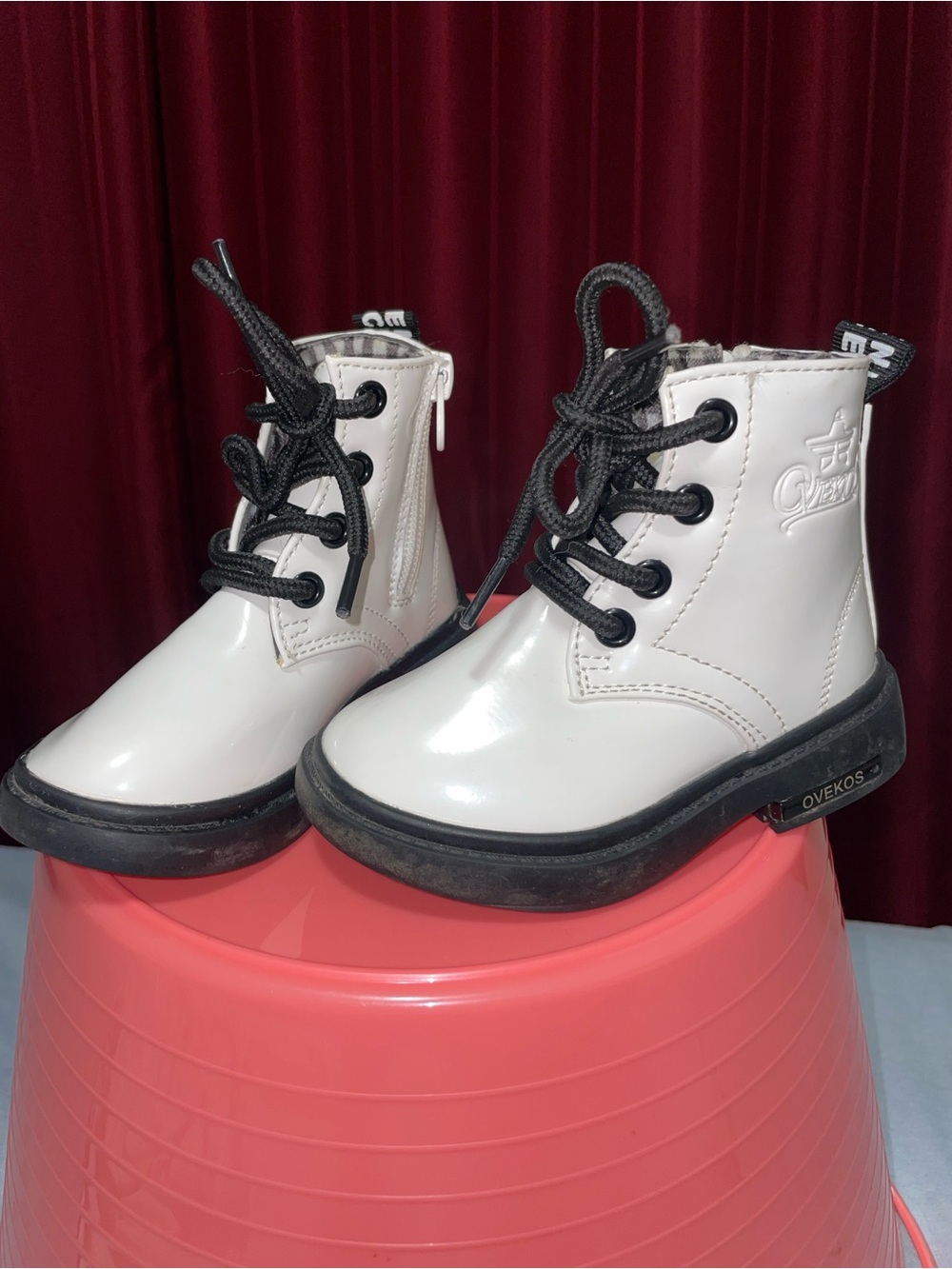 Ovekos White Kids Lace-Up Ankle Boots with Black Soles and Zipper